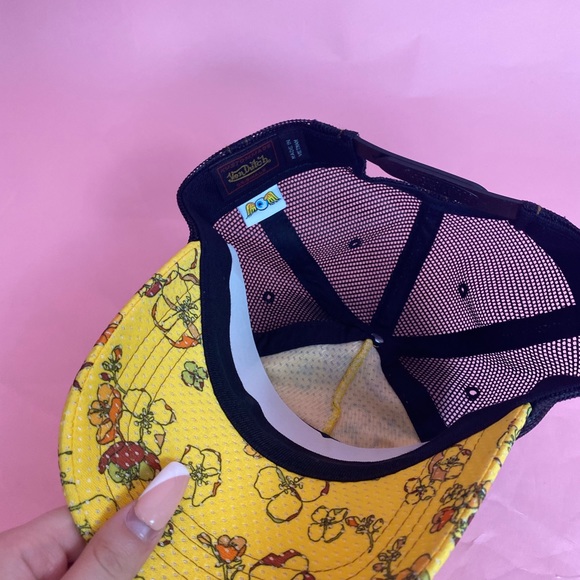 ❌SOLD-DEPOP❌ Von Dutch NEW Floral Trucker Hat - Picture 5 of 6